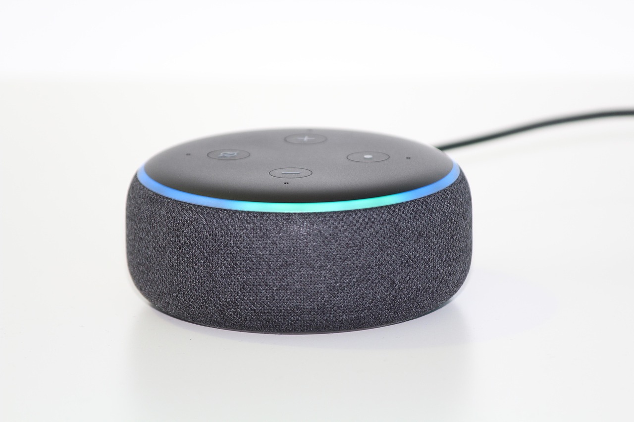 entdecken sie die zukunft des wohnens mit smart home-technologien. automatisieren sie ihr zuhause für mehr komfort, sicherheit und energieeffizienz. erleben sie innovative lösungen, die ihr leben einfacher und smarter gestalten.