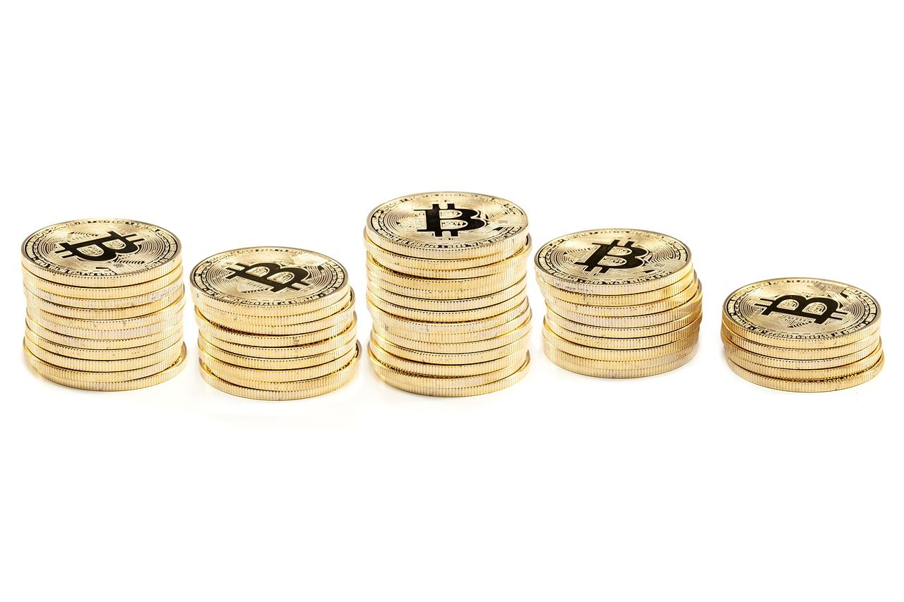entdecken sie die welt der kryptowährungen: erfahren sie, wie digitale währungen funktionieren, welche möglichkeiten sie bieten und wie sie sicher in die krypto-revolution investieren können.